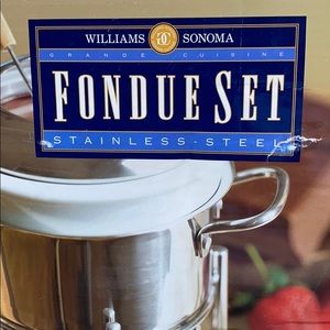 Williams Sonoma Fondue Set